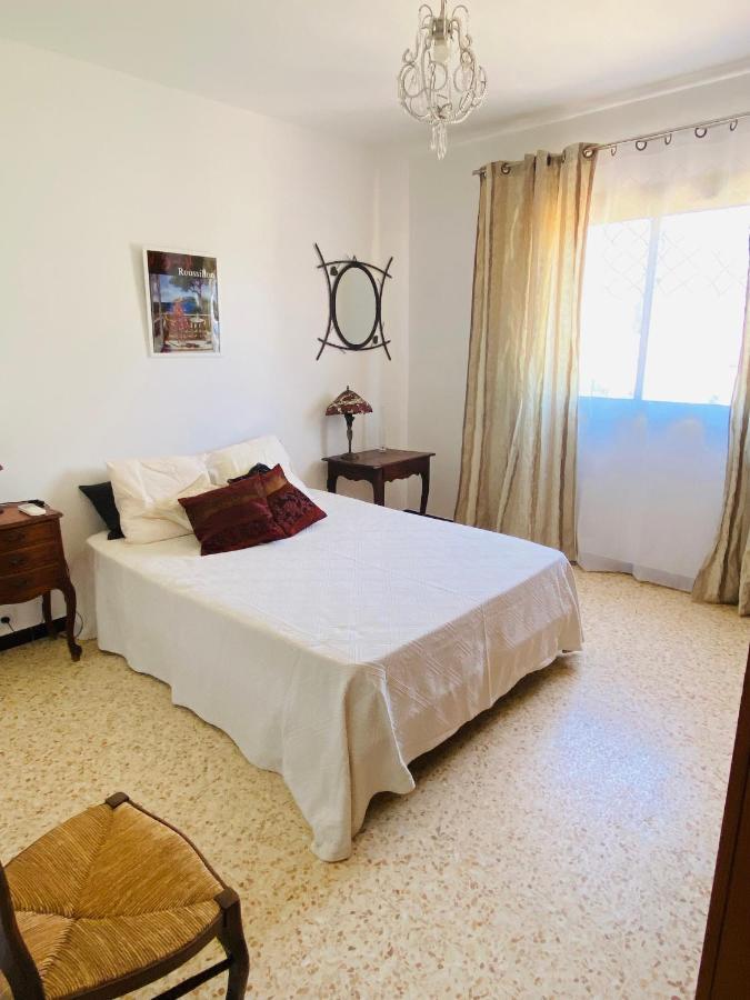 Haut De Villa Avec Terrasse Privative Jardin Et Parking Tout Pres Des Plages 土伦 外观 照片
